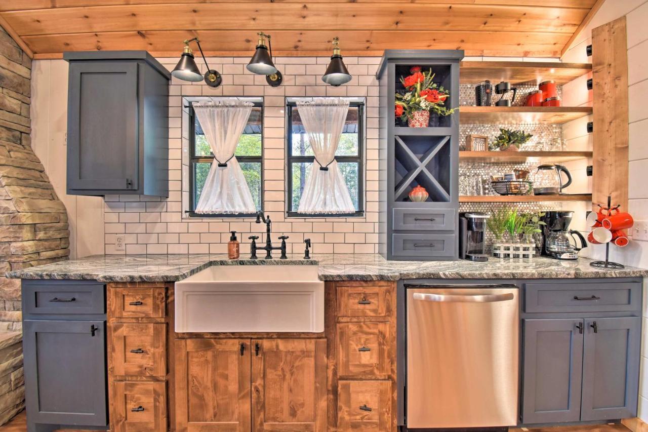 Modern Broken Bow Cabin Large Deck, Bbq And Pergola Exteriér fotografie