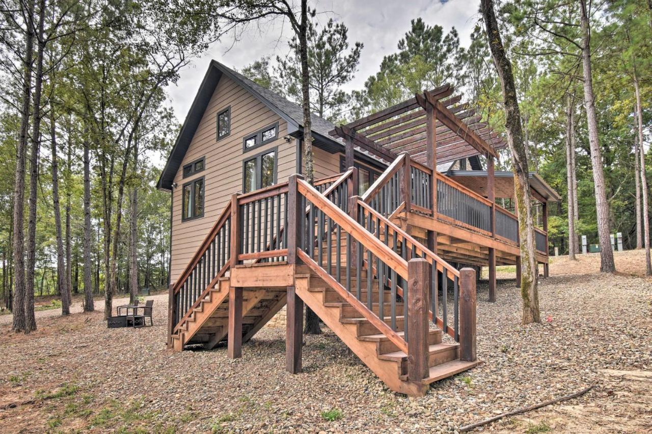 Modern Broken Bow Cabin Large Deck, Bbq And Pergola Exteriér fotografie